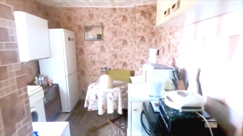 Дава под наем КЪЩА, гр. Русе, Новата махала, снимка 5 - Къщи - 52362301