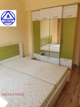 2 bedroom Idealen tsentar, Pleven 3