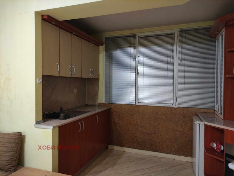 En renta  1 dormitorio Plovdiv , Yuzhen , 45 metros cuadrados | 19614313 - imagen [9]