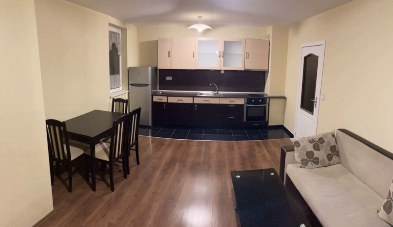 Zu vermieten  1 Schlafzimmer Sofia , Manastirski liwadi , 60 qm | 71010305 - Bild [2]