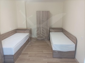 1 dormitorio Lyatno kino Trakiya, Varna 1