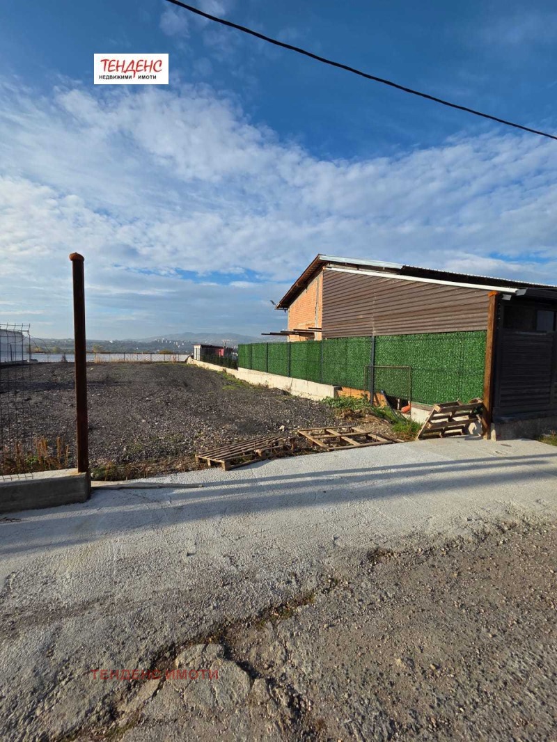 Дава под наем МЯСТО, гр. Кърджали, Промишлена зона - Изток, снимка 3 - Парцели - 52139693