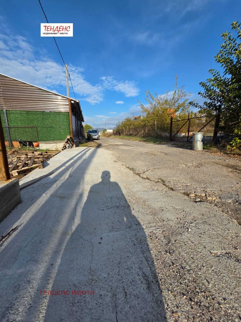 Дава под наем МЯСТО, гр. Кърджали, Промишлена зона - Изток, снимка 2 - Парцели - 52139693