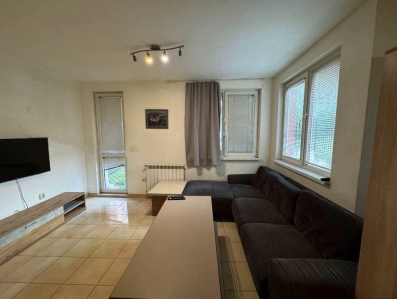 Do wynajęcia  1 sypialnia Sofia , Geo Milew , 76 mkw | 81582032 - obraz [2]