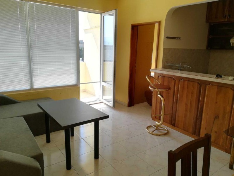 Da affittare  1 camera da letto Plovdiv , Trakiia , 48 mq | 68080663 - Immagine [2]