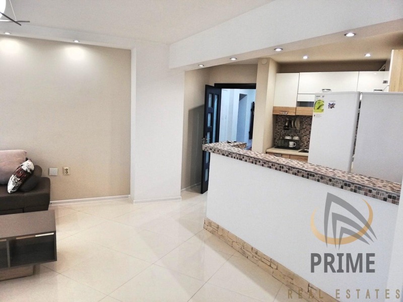 Vuokrattavana  2 makuuhuonetta Burgas , Vazraždane , 90 neliömetriä | 30849816 - kuva [4]