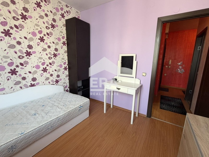 Дава под наем 3-СТАЕН, гр. Бургас, Славейков, снимка 9 - Апартаменти - 56093580