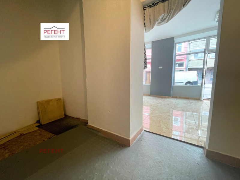 För uthyrning  affär Gabrovo , Centar , 31 kvm | 14994366 - bild [3]