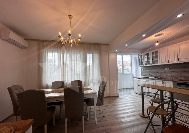 Do wynajęcia  3 sypialnie Stara Zagora , Centar , 90 mkw | 61833166 - obraz [3]