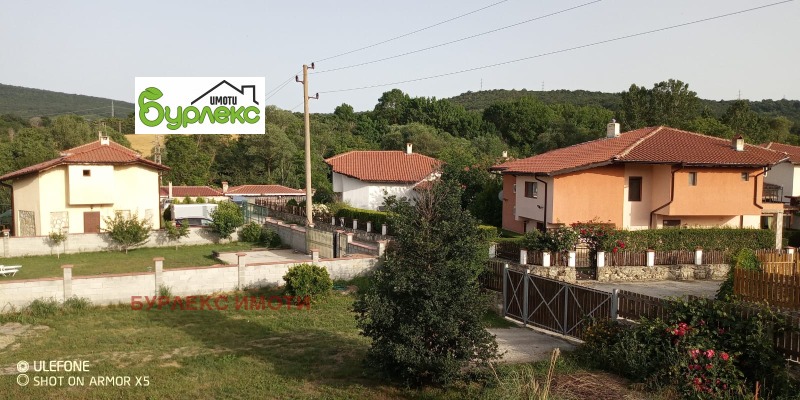 Дава под наем КЪЩА, с. Осеново, област Варна, снимка 11 - Къщи - 52587739