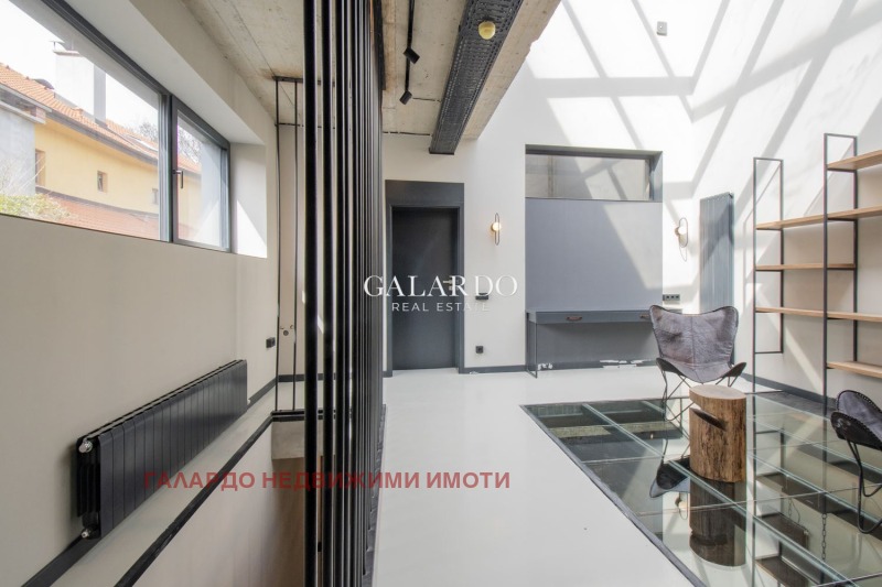 Издаје се  2 спаваће собе Софија , Драгалевци , 200 м2 | 91012675 - слика [10]
