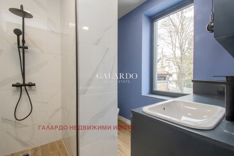 Издаје се  2 спаваће собе Софија , Драгалевци , 200 м2 | 91012675 - слика [11]