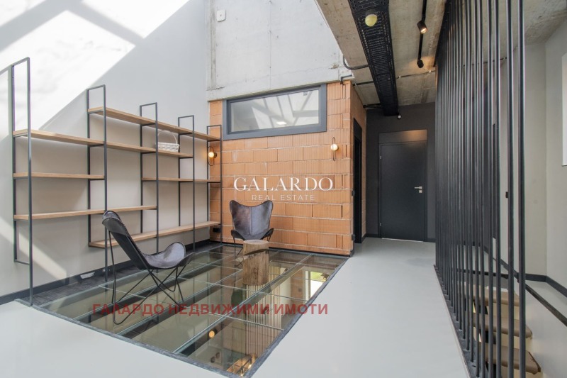 Издаје се  2 спаваће собе Софија , Драгалевци , 200 м2 | 91012675 - слика [8]