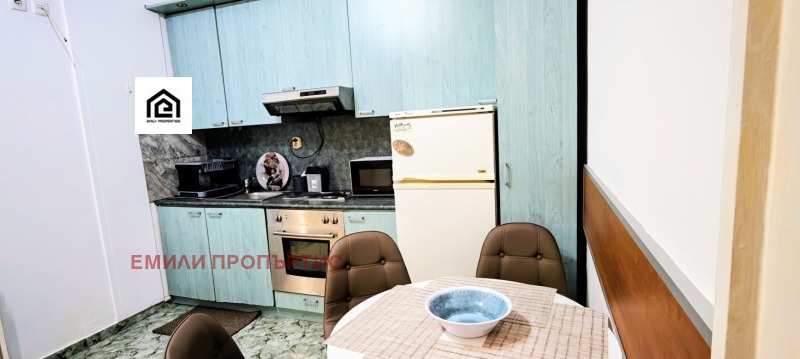 Дава под наем 3-СТАЕН, гр. София, Център, снимка 3 - Апартаменти - 52863351