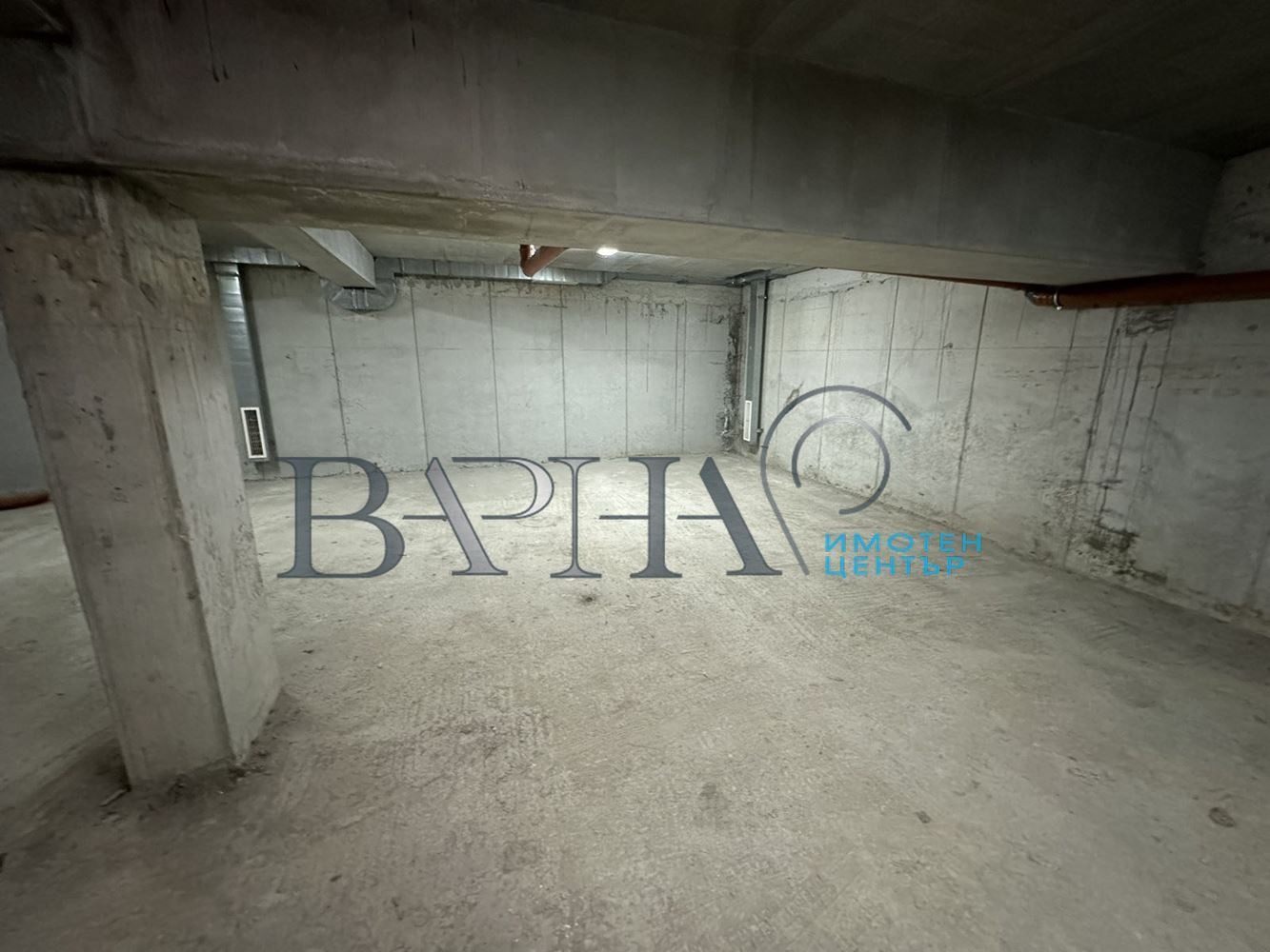 Дава под наем ГАРАЖ, ПАРКОМЯСТО, гр. Варна, Зимно кино Тракия