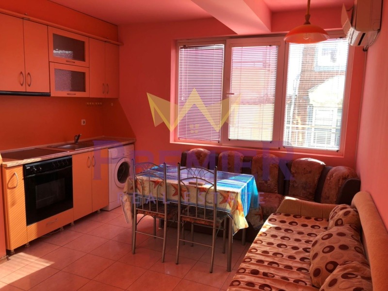 Под наем 2-СТАЕН, град Варна, Цветен квартал • 383 € • 41541907 — Holmes.bg