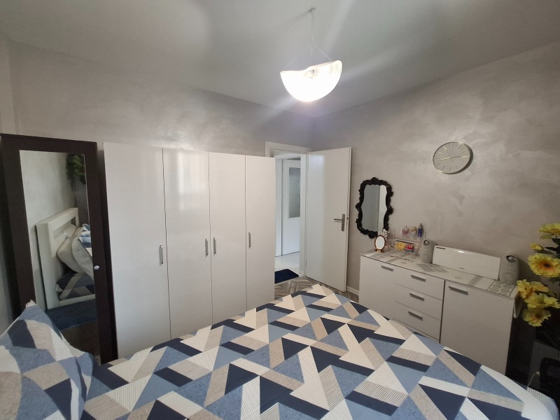 Til leje  1 soveværelse Plovdiv , Yuzhen , 75 kvm | 64579257 - billede [14]