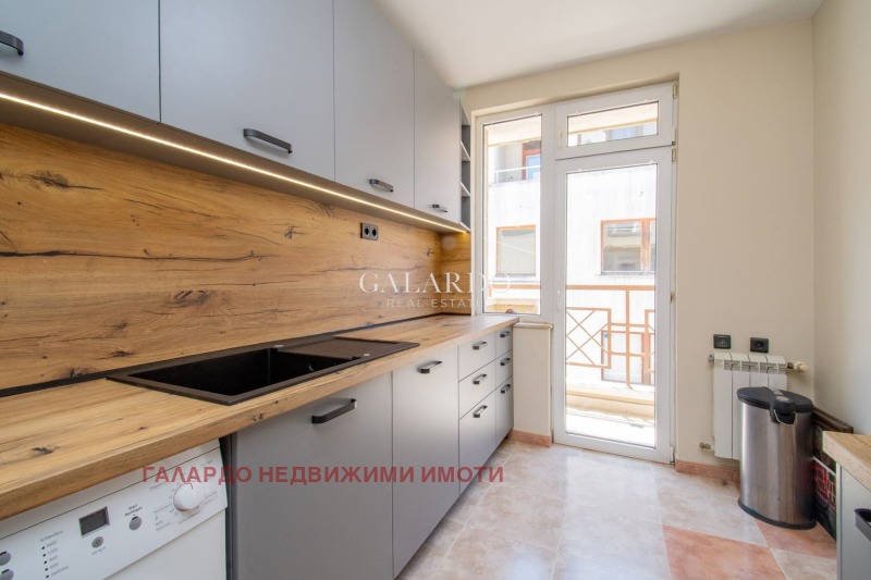 K pronájmu  2 ložnice Sofia , Oborište , 130 m2 | 77413682 - obraz [7]