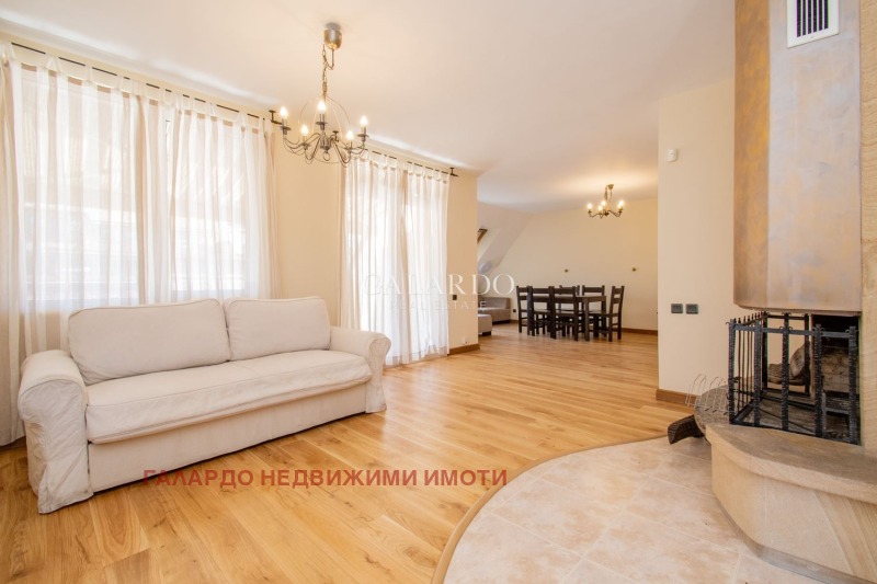 K pronájmu  2 ložnice Sofia , Oborište , 130 m2 | 77413682