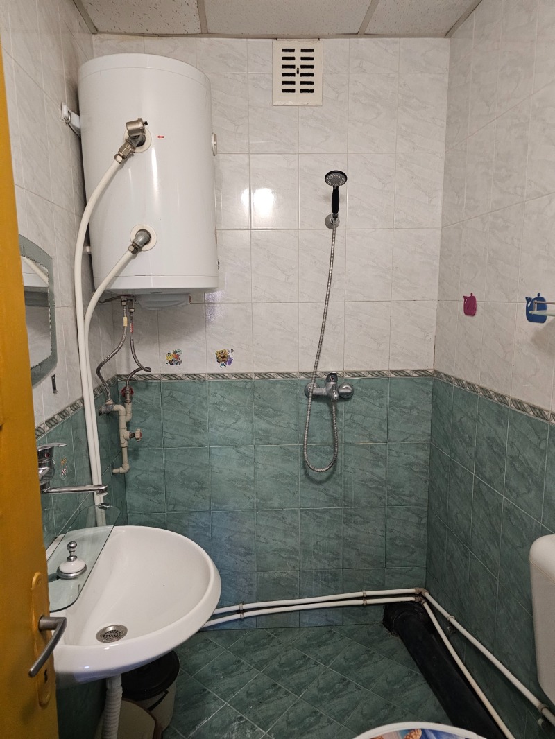 Дава под наем 3-СТАЕН, гр. Добрич, Енергоразпределение, снимка 8 - Апартаменти - 52531170