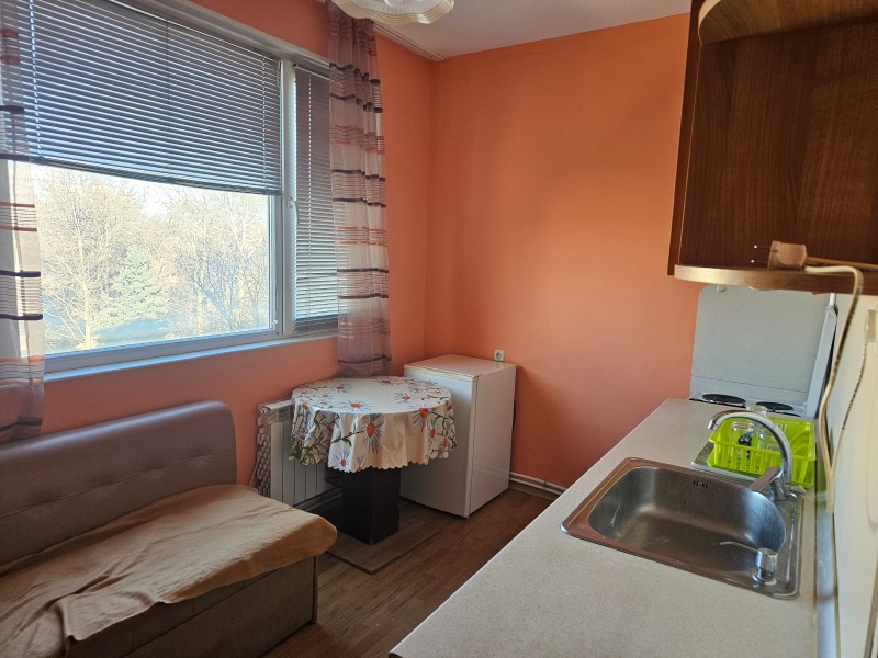 Дава под наем 3-СТАЕН, гр. Добрич, Енергоразпределение, снимка 5 - Апартаменти - 52531170