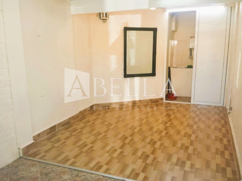 Da affittare  Ufficio Sofia , Bakston , 18 mq | 70101130