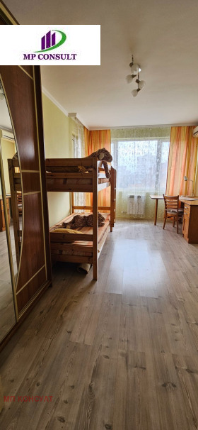 2 Schlafzimmer Goze Deltschew, Sofia 11