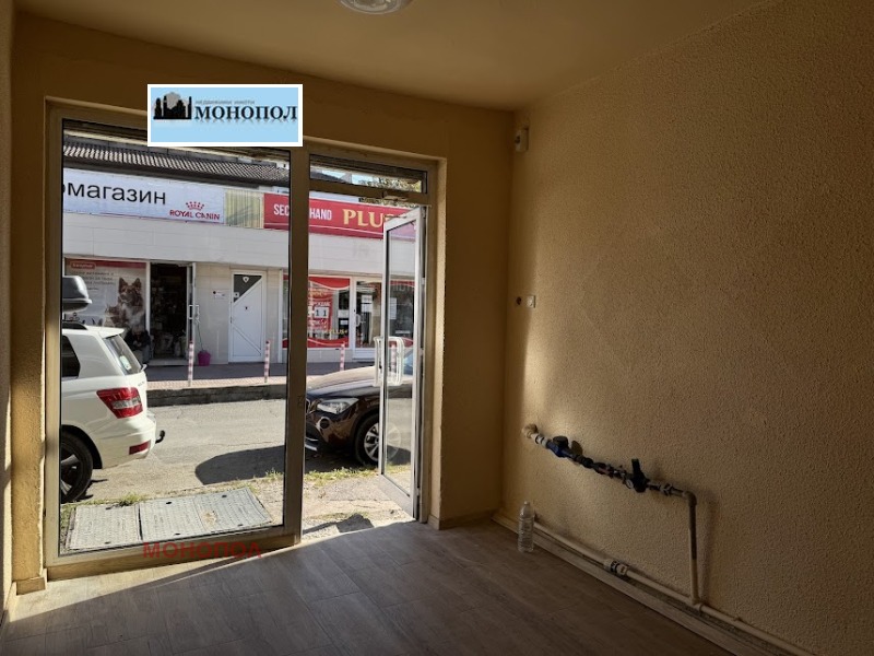 Kiadó  Üzlet Sofia , Nadezsda 4 , 20 négyzetméter | 54007723 - kép [3]