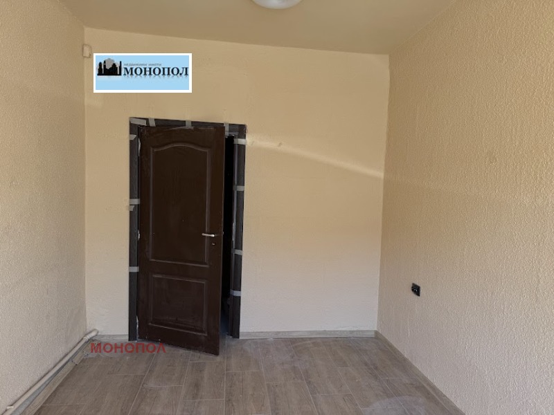 Kiadó  Üzlet Sofia , Nadezsda 4 , 20 négyzetméter | 54007723 - kép [4]