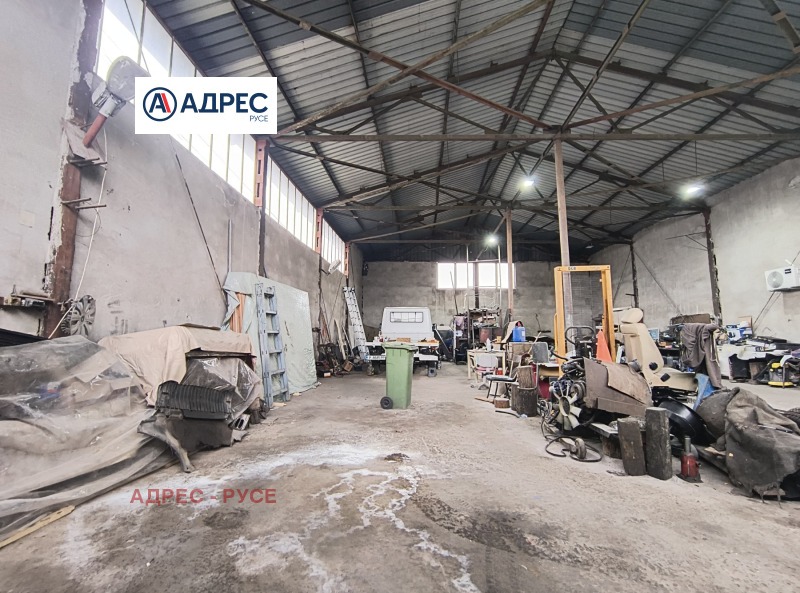 Дава под наем ГАРАЖ, ПАРКОМЯСТО, гр. Русе, Средна кула, снимка 3 - Гаражи и паркоместа - 52483564