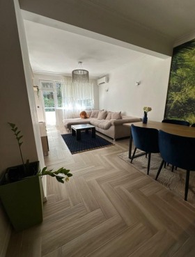 2 bedroom Lozenets, Sofia 1