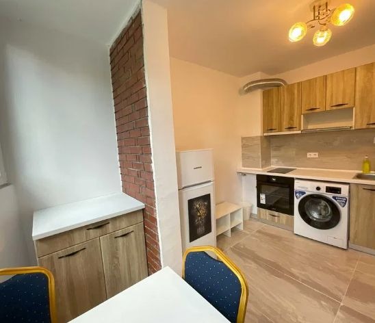Til leie  1 soverom Sofia , Poligona , 75 kvm | 45439692