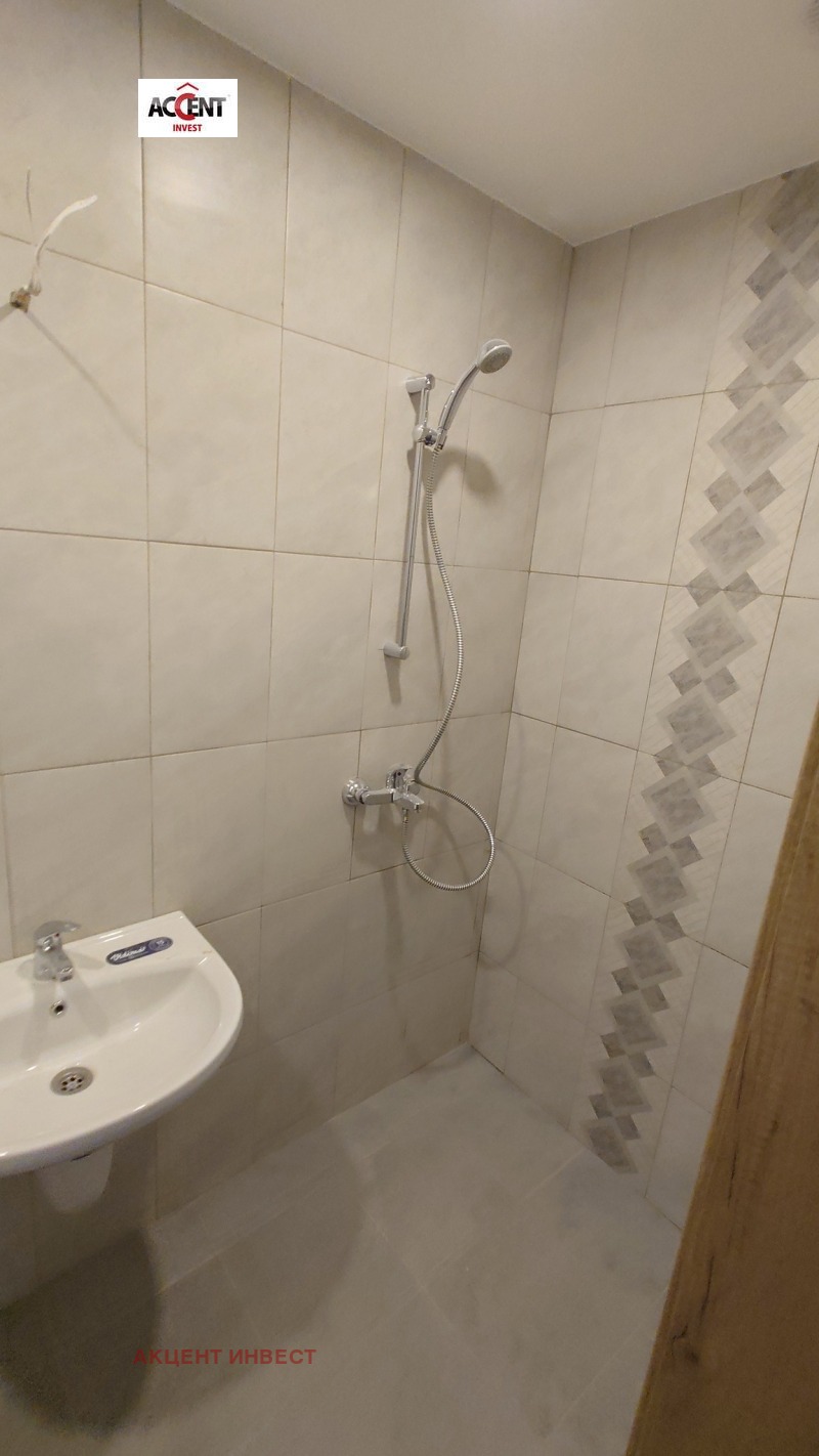 Do wynajęcia  Biuro Warna , Pobeda , 144 mkw | 34826693 - obraz [3]