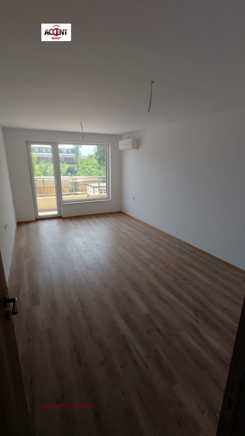 Do wynajęcia  Biuro Warna , Pobeda , 144 mkw | 34826693