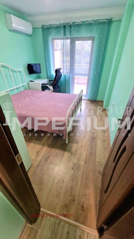 K pronájmu  1 ložnice Varna , Izgrev , 65 m2 | 56106125 - obraz [7]