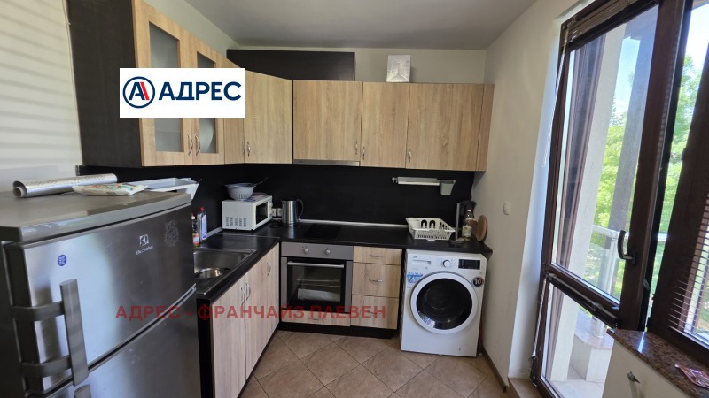 В оренду  2 спальні Плевен , Широк център , 82 кв.м | 32957328