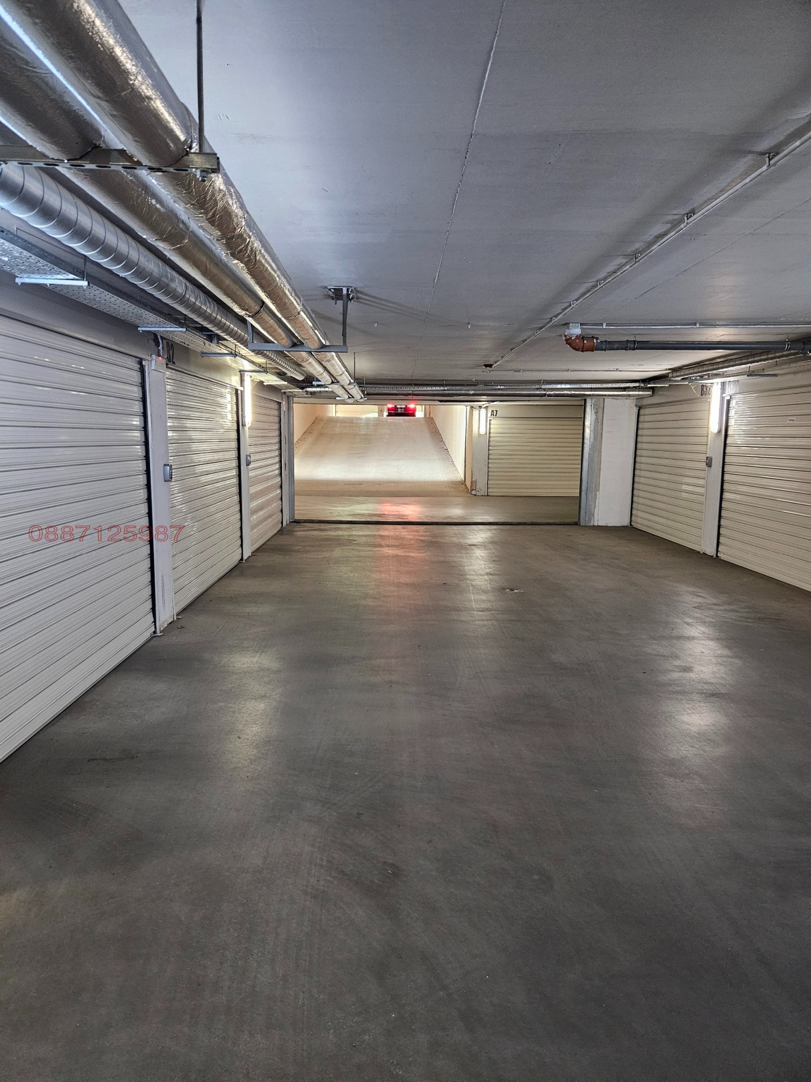 Дава под наем ГАРАЖ, ПАРКОМЯСТО, гр. София, Лагера