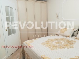 1 slaapkamer k.k. Zlatni pjasatsi, Varna 3