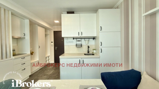 Дава под наем 1-СТАЕН, гр. Бургас, Център, снимка 2 - Апартаменти - 55196762