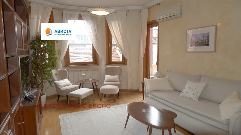 De inchiriat  1 dormitor Sofia , Țentâr , 75 mp | 87628837