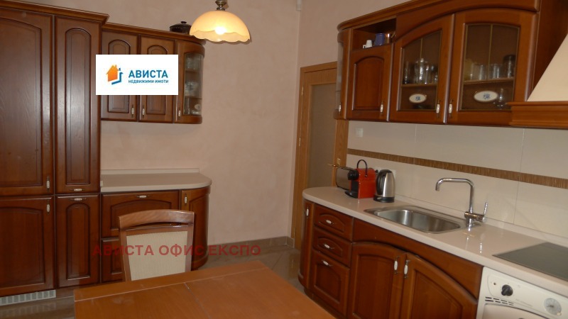 De inchiriat  1 dormitor Sofia , Țentâr , 75 mp | 87628837 - imagine [7]