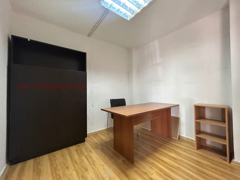 Дава под наем  Офис град Варна , Център , 10 кв.м | 30227570 - изображение [4]