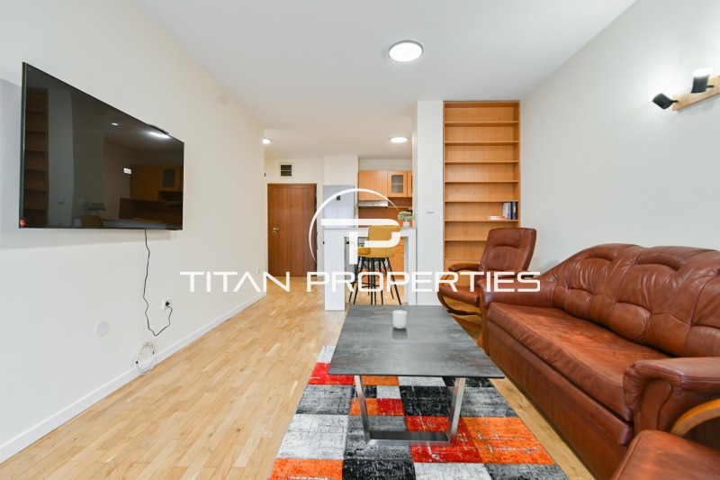 Дава под наем 2-СТАЕН, гр. София, Център