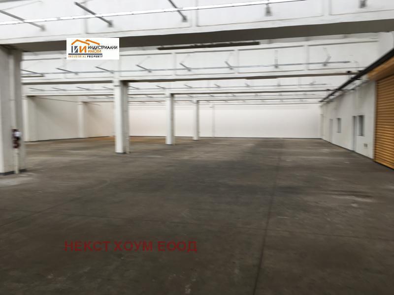 Kiadó  Tárolás Plovdiv , Industrialna zona - Sever , 1650 négyzetméter | 43701165 - kép [2]