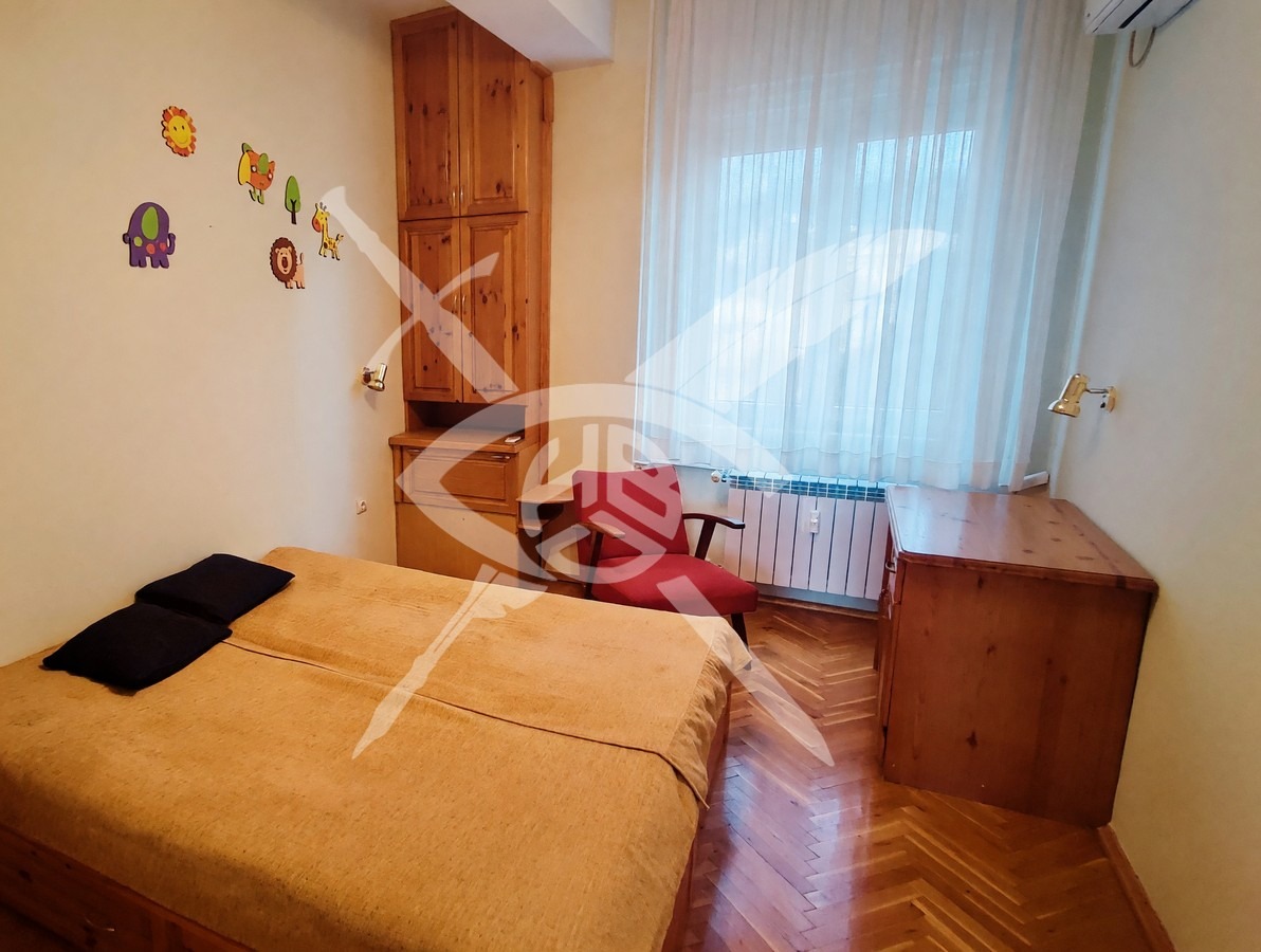 Дава под наем 3-СТАЕН, гр. София, Център, снимка 6 - Апартаменти - 56218386