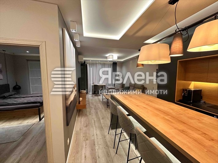Дава под наем 2-СТАЕН, гр. София, Център, снимка 5 - Апартаменти - 55840159