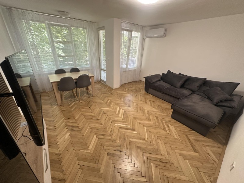 För uthyrning  2 sovrum Sofia , Belite brezi , 96 kvm | 43919506 - bild [2]