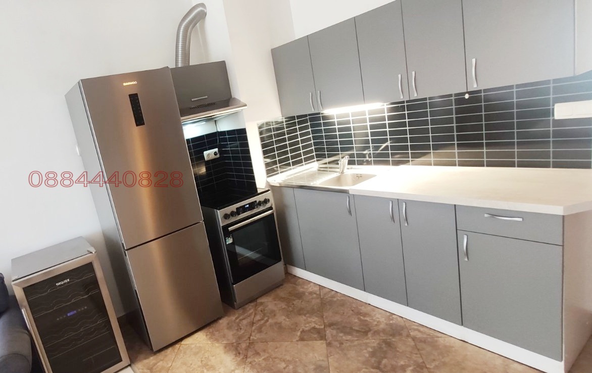 Дава под наем 2-СТАЕН, гр. София, Център, снимка 4 - Апартаменти - 54021869