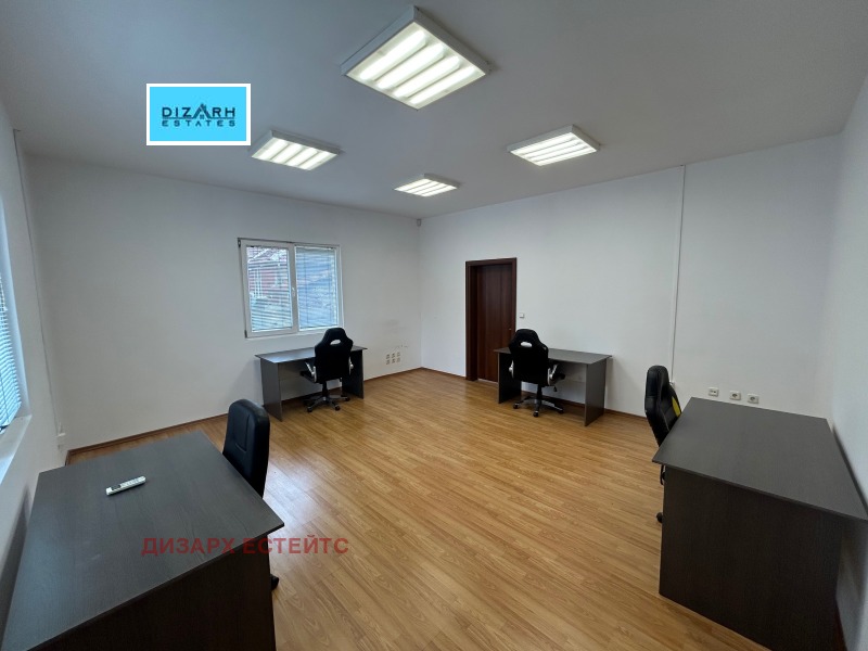 Дава под Наем ОФИС в град София, Център - 70 кв.м / 810 € » 1 584.22 лв., ДИЗАРО ЕСТЕЙТС