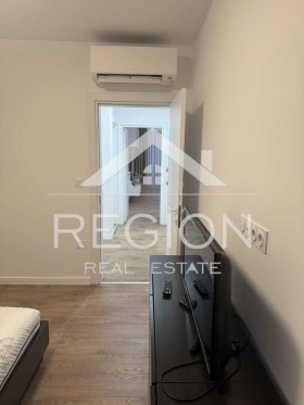 2 bedroom Grand Mol, Varna 7